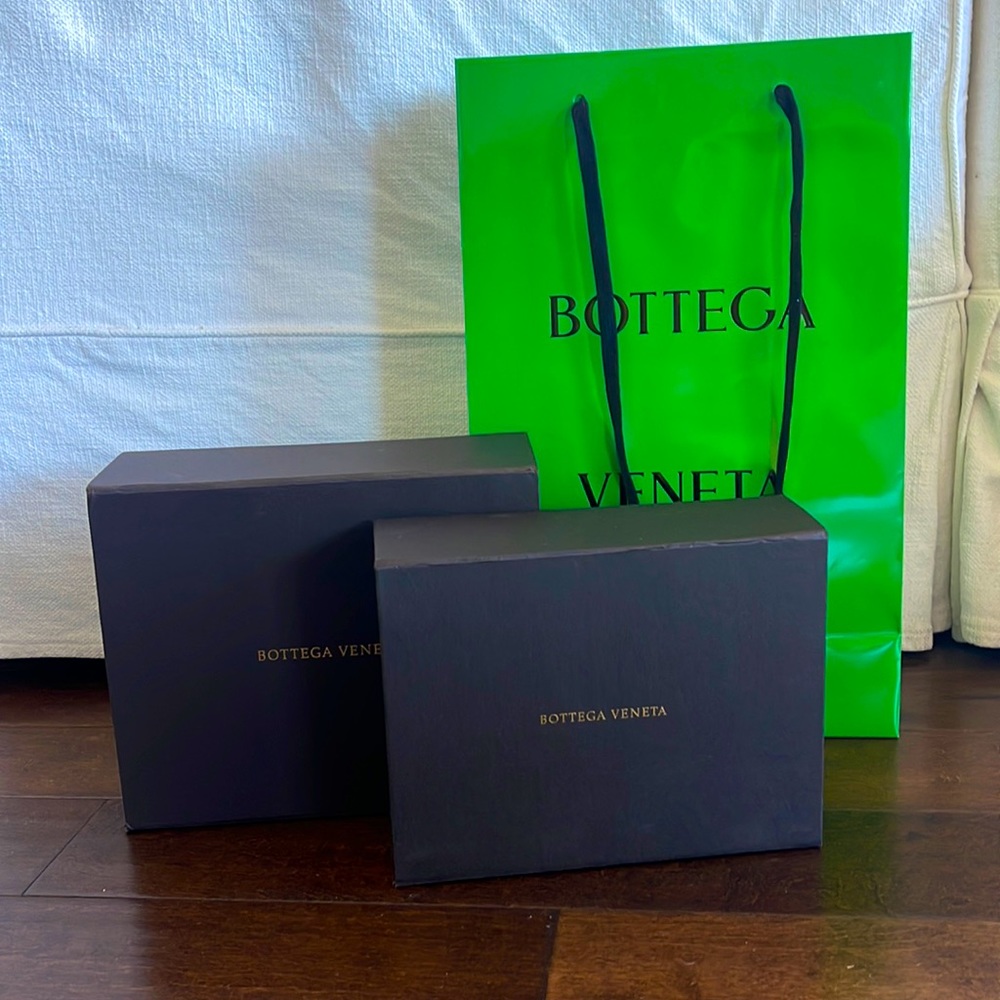 Bottega Veneta two boxes and shopping bag